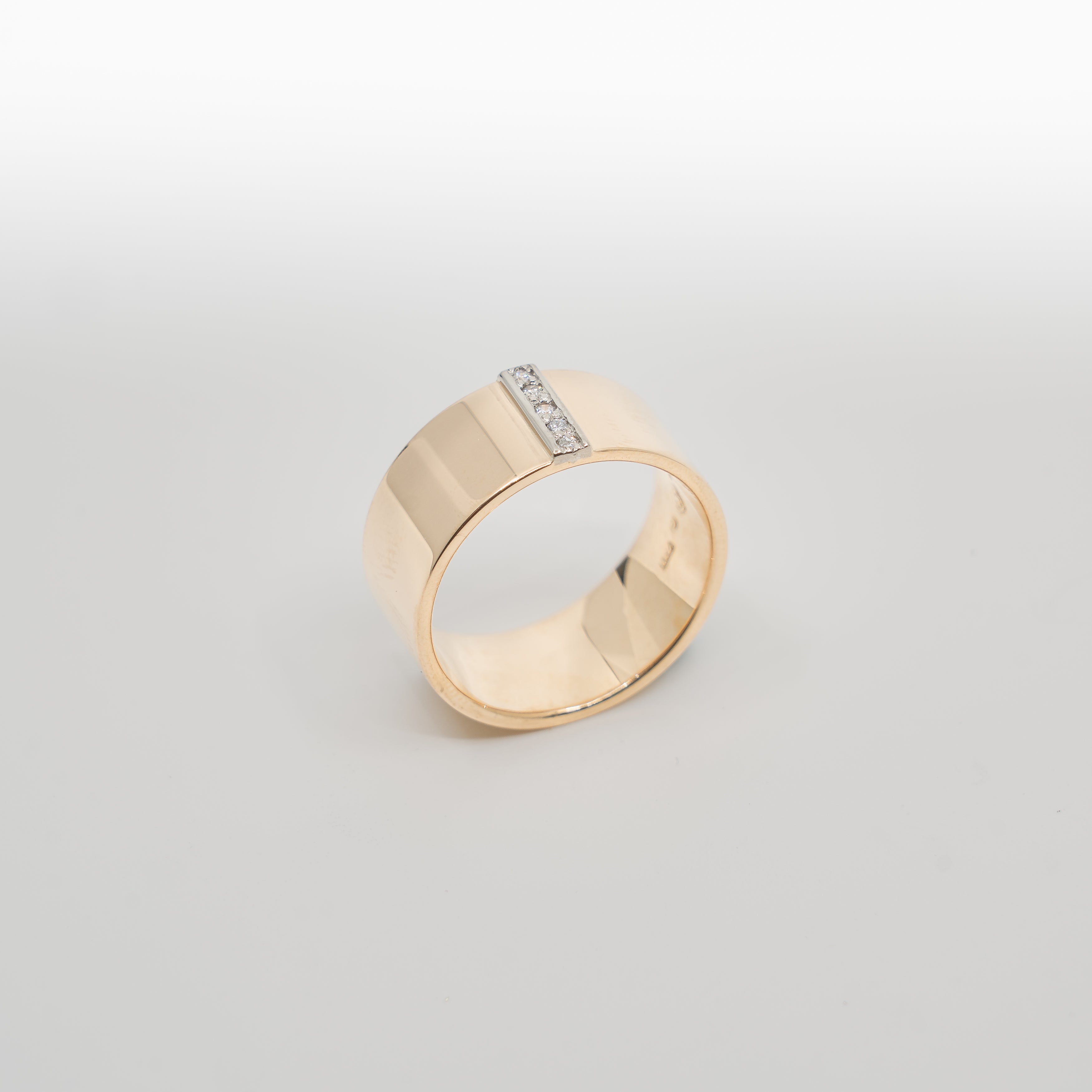 Ring Ribbon Gold - 9