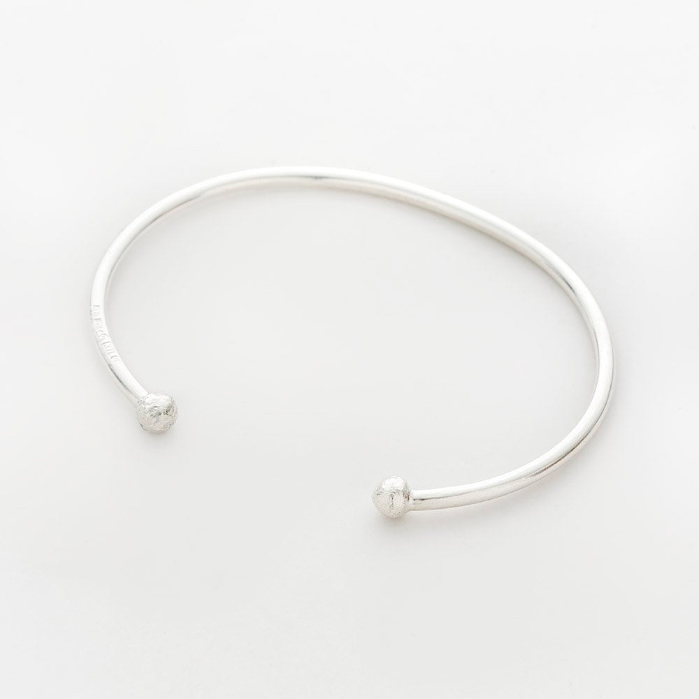 Bangle Plain- Silver Dots